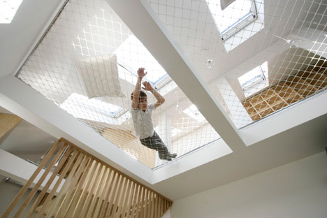 Interactive play and study space by Ruetemple