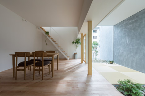 Kusatsu House by Alts Design Office