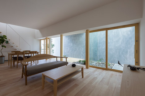 Kusatsu House by Alts Design Office