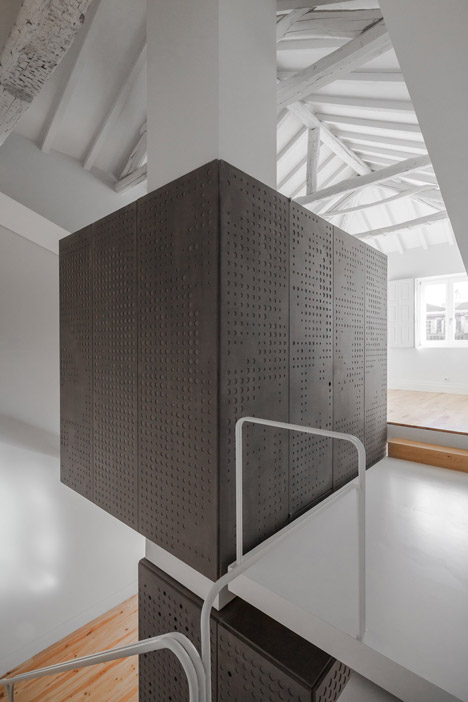 LOIOS Recovery Project in Porto by ODDA