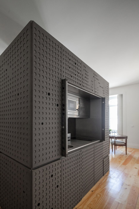 LOIOS Recovery Project in Porto by ODDA