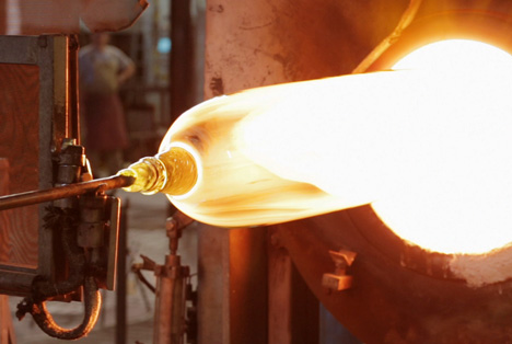 Glass blowing at LambertsGlas factory