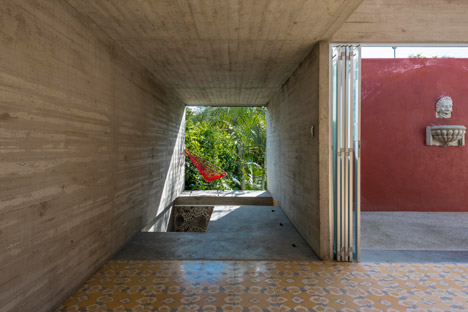 Leyva 506 by APT