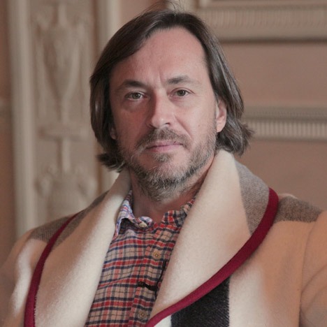 Marc-Newson_001_square