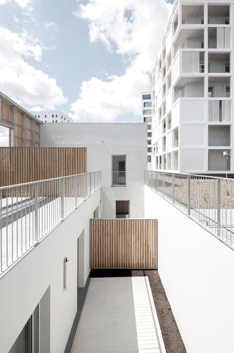 Nantes Social Housing by Antonini Darmon