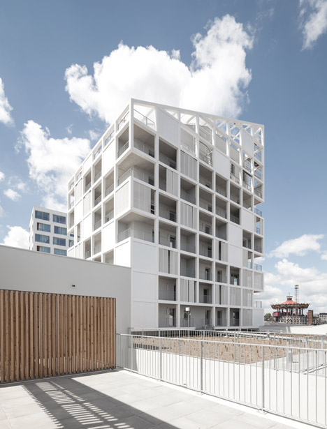 Nantes Social Housing by Antonini Darmon