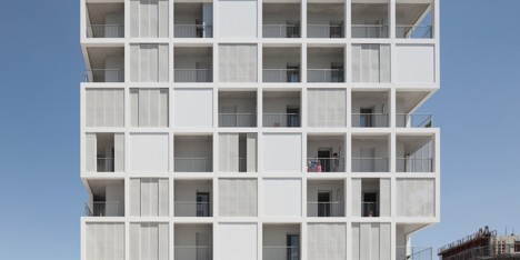 Nantes Social Housing by Antonini Darmon