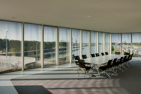 Regiocentrale Zuid by Wiel Arets