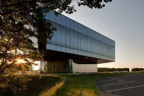 Regiocentrale Zuid by Wiel Arets