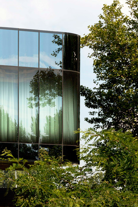 Regiocentrale Zuid by Wiel Arets