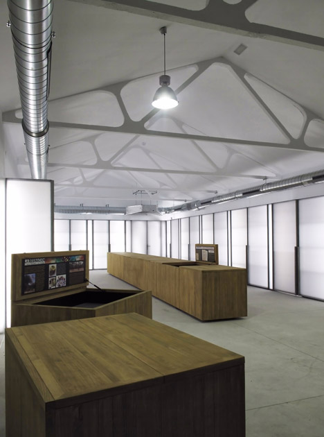 Resin Interpretation Centre by Óscar Miguel Ares Álvarez