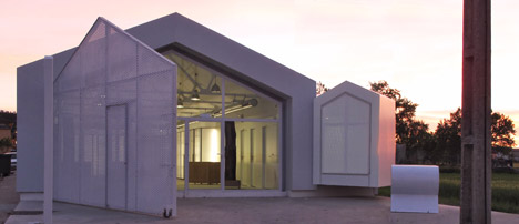 Resin Interpretation Centre by Óscar Miguel Ares Álvarez