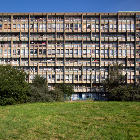 Robin Hood Gardens photographed by Luke Hayes