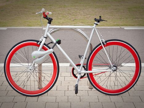 Seatylock saddle and lock
