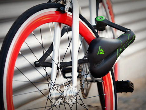Seatylock saddle and lock