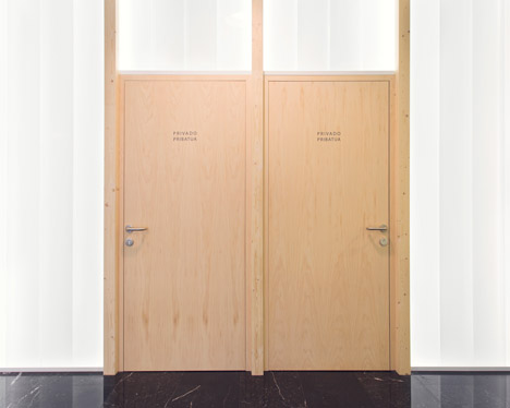 Sendagrup Medical Centre by Pauzarq