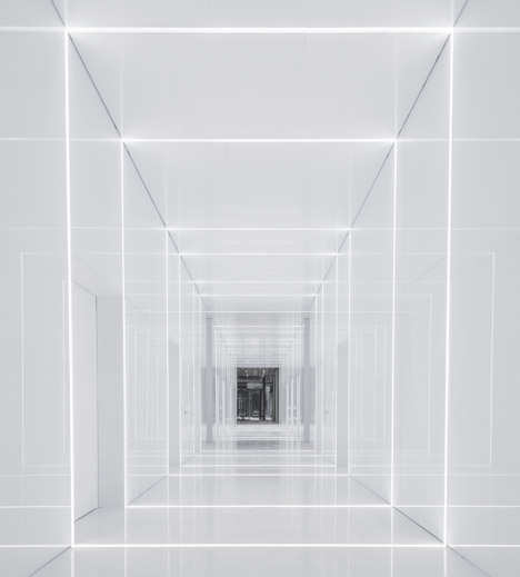 Soho Fuxing Plaza by Aim Architecture