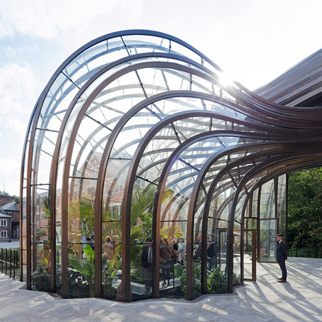 Dezeen Mail #221