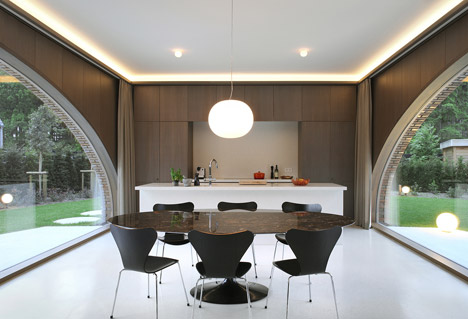Villa Moerkensheide by Dieter De Vos