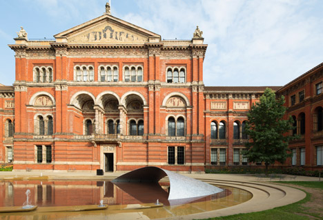 Zaha Hadid's wave installation at the V&A for London Design Festival 2014