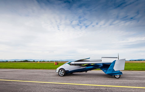Aeromobil flying car