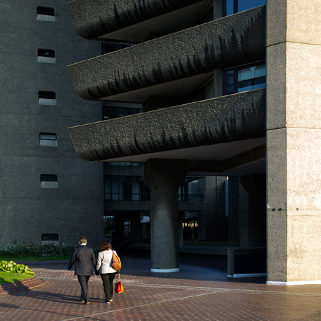 Barbican Estate by Chamberlin, Powell and Bon