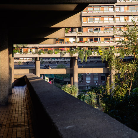 Barbican Estate by Chamberlin, Powell and Bon
