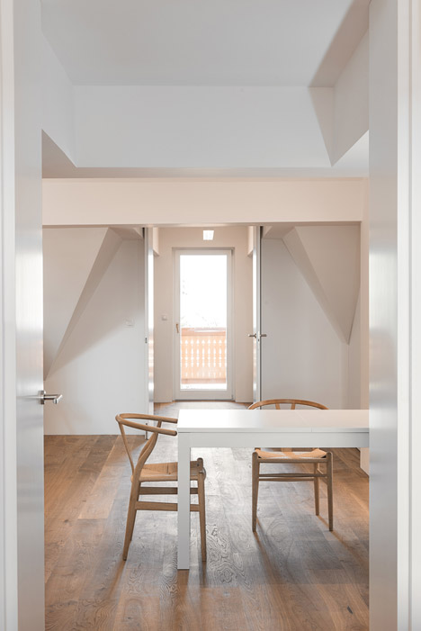 Attic Apartment by Arhitektura d.o.o.