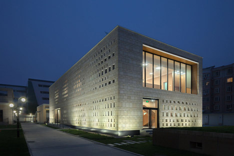 CHEGS Campus Canteen by Knowspace