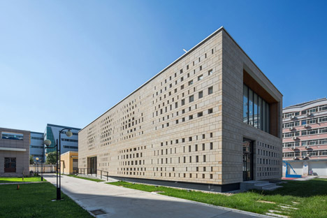 CHEGS Campus Canteen by Knowspace