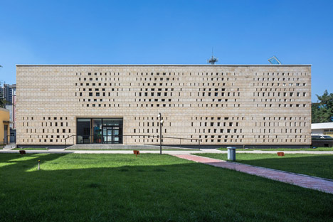 CHEGS Campus Canteen by Knowspace
