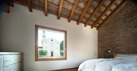 Casa Fiera by Massimo Galeotti Architetto
