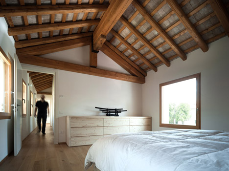 Casa Fiera by Massimo Galeotti Architetto