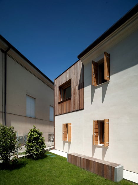 Casa Fiera by Massimo Galeotti Architetto