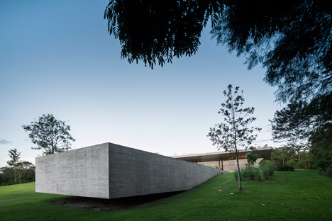 Redux House by Studio MK27