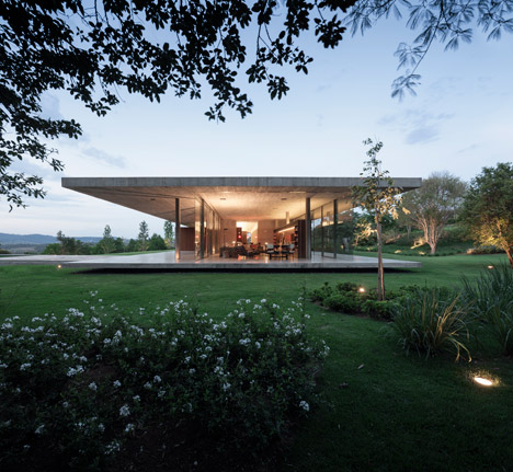 Redux House by Studio MK27
