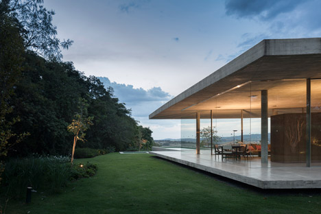 Redux House by Studio MK27