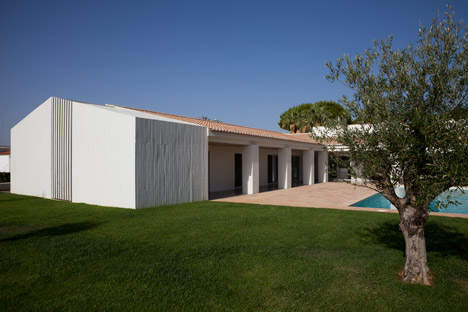 Casa Sol by Atelier Data