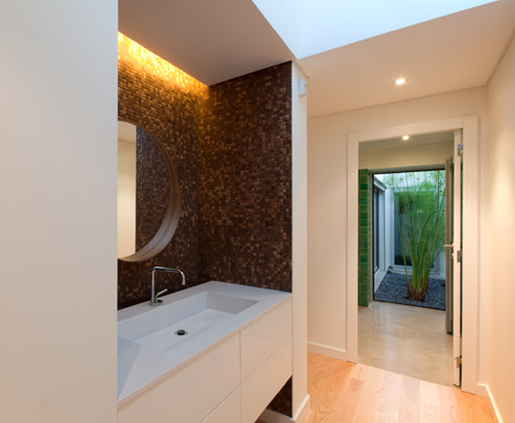 Casa Sol by Atelier Data