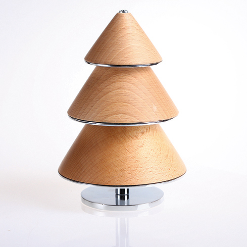 Christmas Tree by Agnieszka Wilczuk, appearing at Polska In Between – photo by Culture.pl Antrepo no7 Christmas Tree by Agnieszka Wilczuk, appearing at Polska In Between – photo by Culture.pl Antrepo no7