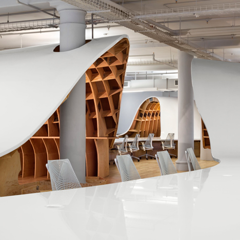 The Barbarian Group by Clive Wilkinson Architects
