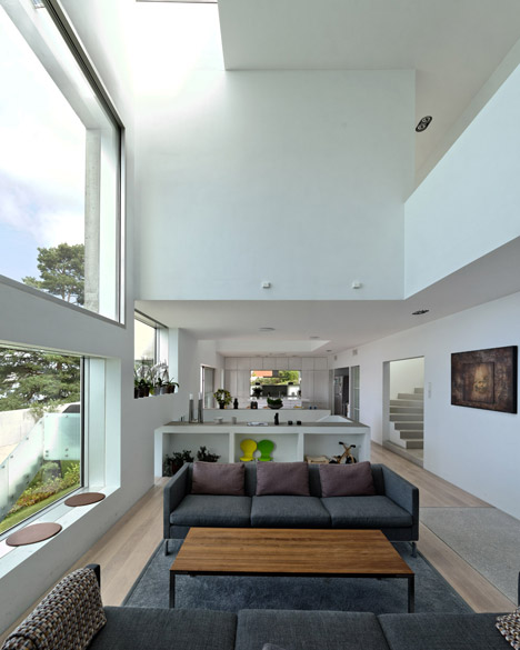 Concrete House in Stange by Carl-Viggo Hølmebakk
