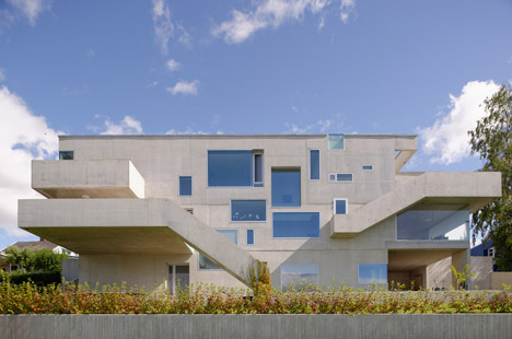 Concrete House in Stange by Carl-Viggo Hølmebakk