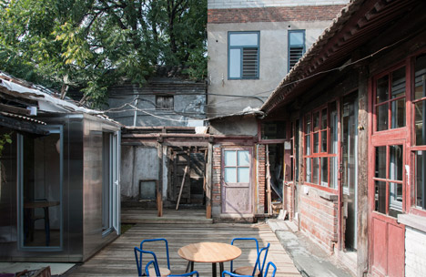 Courtyard by Peoples Architecture