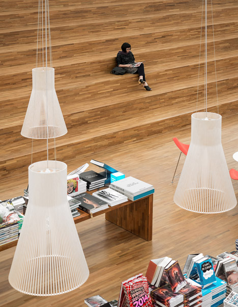 Livraria Cultura by Studio MK27