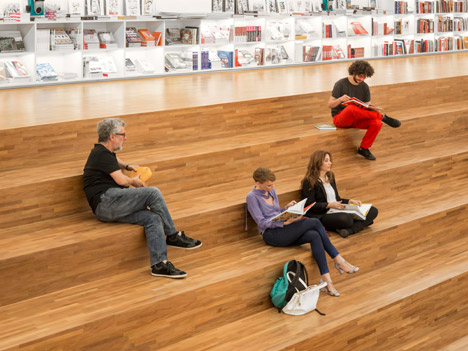 Livraria Cultura by Studio MK27