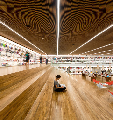 Livraria Cultura by Studio MK27
