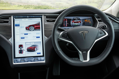 DEZEEN-Tesla_Wales_May2014_152-SMALL