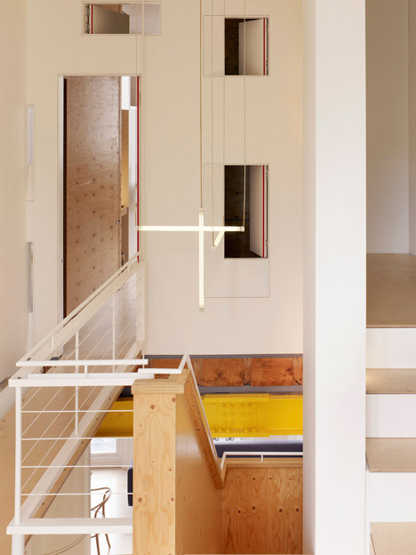 Elgin Crescent apartment by Andrew Pilkington