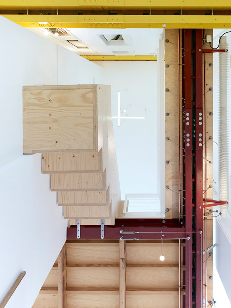 Elgin Crescent apartment by Andrew Pilkington